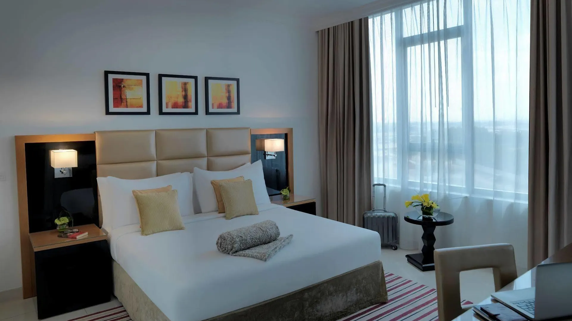Damac Maison De Ville Breeze Dubái Apartahotel
