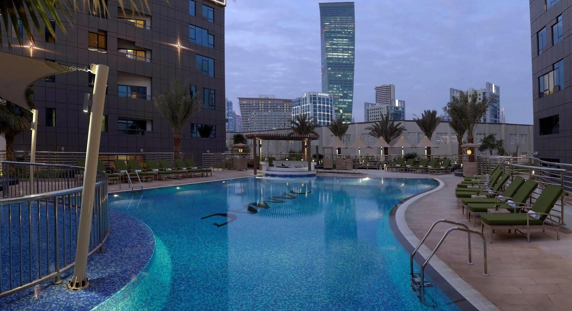 Apartahotel Damac Maison De Ville Breeze Dubái
